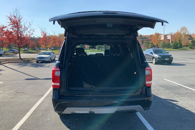 Airport Transfer DCA to/from Washington DC Downtown Area only - Comfort You Can Feel Right Away: Clean, Climate-Controlled Rides