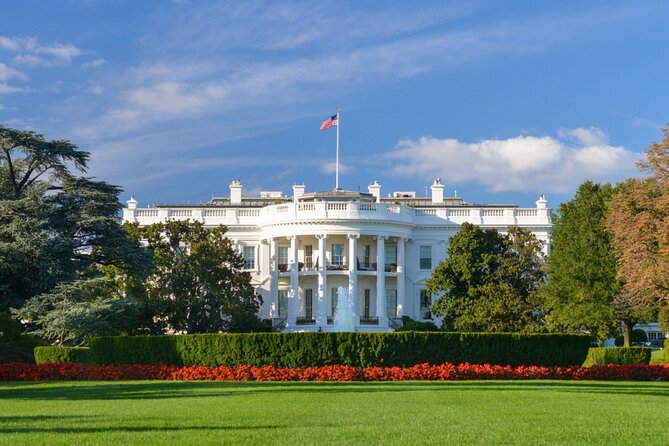 America's Main Street and White House Private Full-Day Tour - White House front-row: what you see on the north side route