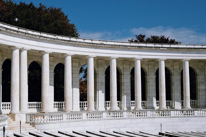 Arlington Cemetery & Changing of the Guard Exclusive Guided Tour - Arlington with a guide: what makes this tour feel different
