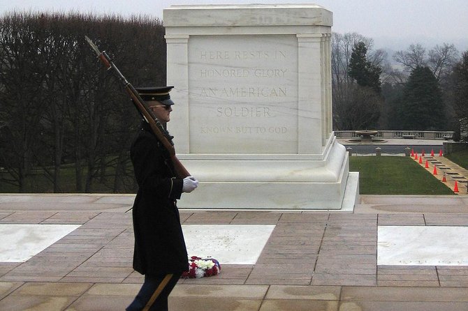 Arlington Cemetery & Changing of the Guard Exclusive Guided Tour - Your 2.5-hour walk through Arlington’s most moving stops