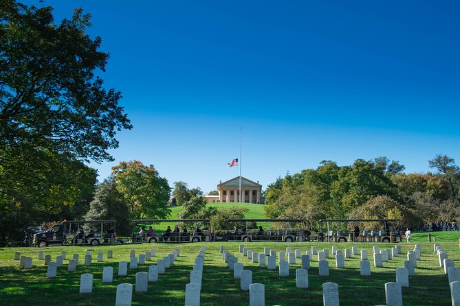 Arlington National Cemetery Hop-On Hop-Off Tour - A hop-on loop makes sense when Arlington is 624 acres