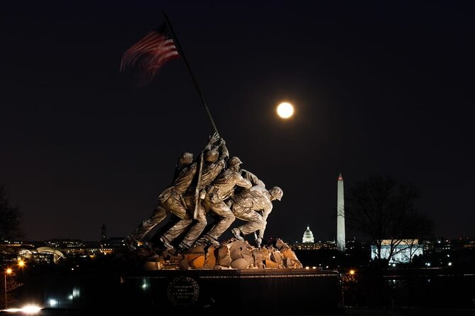 Big Bus DC: Monuments & Memorials Night Tour by Open-top Bus - Stop-by-Stop: Lincoln to Jefferson, With Iwo Jima at Night