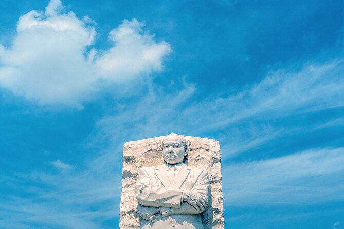 City Bus Tour, Seasonal Cruise, Optional Air & Space or Monument - Lunch by Georgetown Harbor (or DC Wharf) Without Losing Time