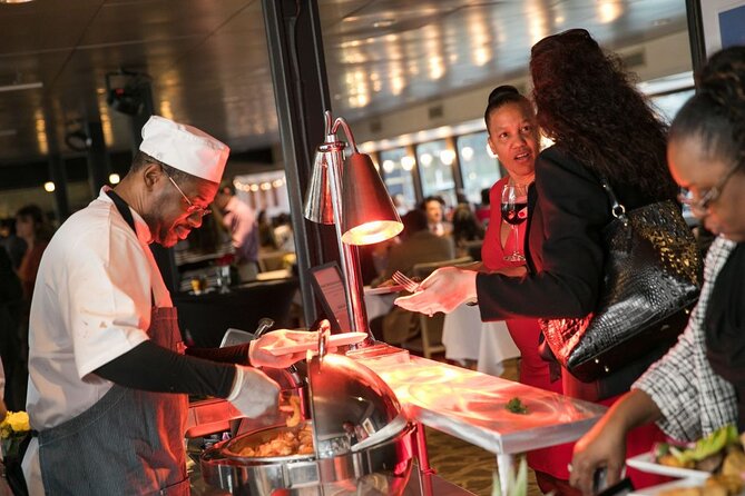 City Cruises Washington DC: Buffet Dinner Cruise - DJ, dancing, and the real tone of the evening