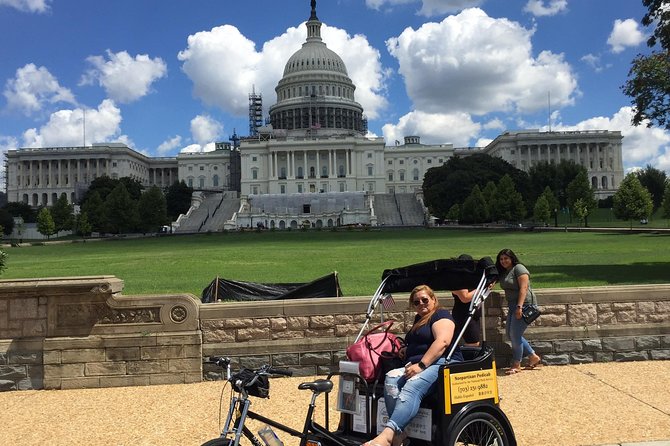 Classic Monuments & Memorials Tour - Weather, timing, and why the tour is best on a good day