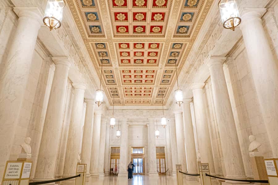 DC: Capitol and Library of Congress Guided Small-Group Tour - Who this tour is best for (and who might want something else)