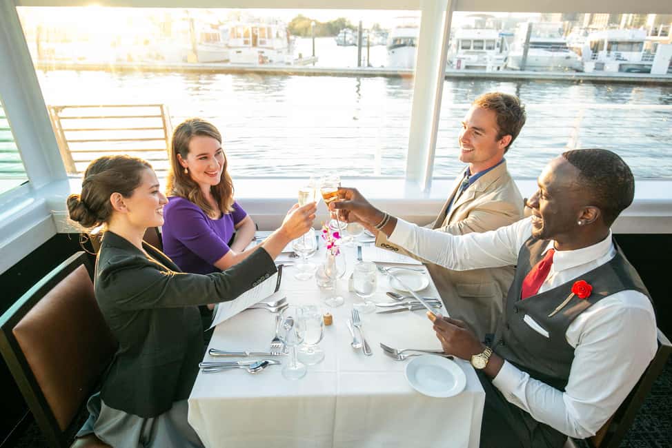 DC: City Cruises Gourmet Brunch, Lunch, or Dinner Cruise - The 2-Hour Timeline: What Happens From Boarding to Monument Watching