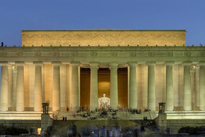 DC Landmarks Walking Tour + African American Museum Admission - Starting at Lafayette Square: your first sight is the White House area