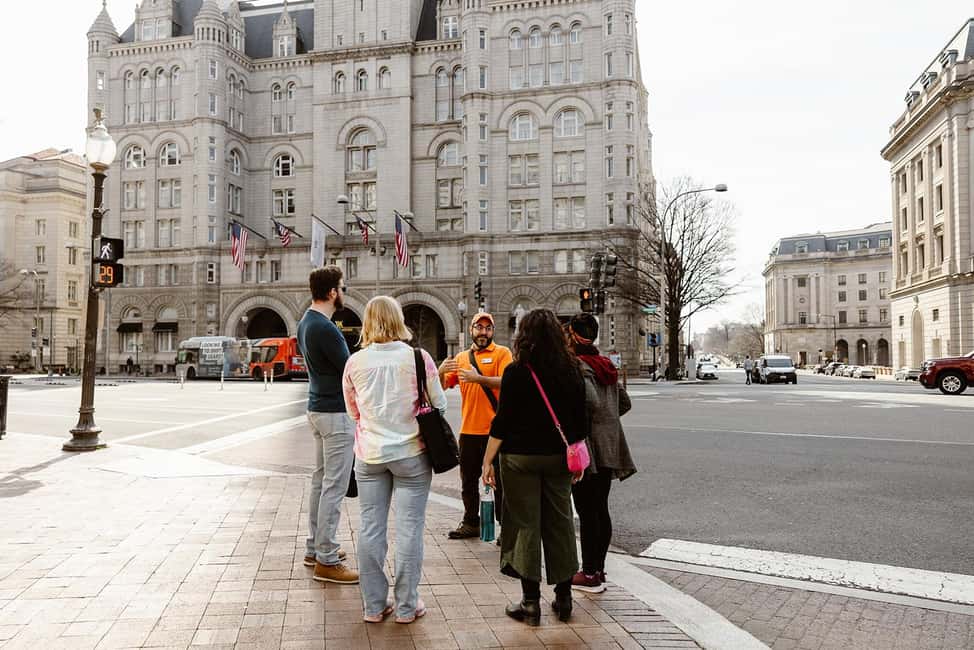 DC: Lincoln's Assassination 2 Hour Nighttime Walking Tour - Pennsylvania Avenue and the National Theatre area: clues in the city layout