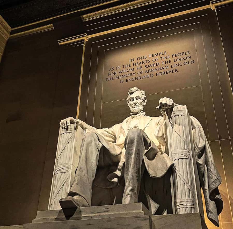 DC: Monuments & Memorials, National Mall Sunset Walking Tour - Meeting at 2101 Constitution Ave NW: start with the Einstein Memorial