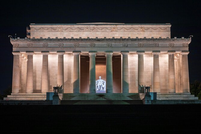 DC Monuments Small Group Guided Night Tour 3 Hours - What to bring: headphones, layers, and photo-ready basics