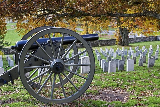 DC: Small Group Max 12 Gettysburg National Military Park Day Tour - Key Points at a Glance