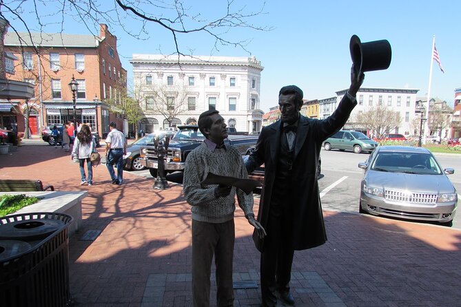DC: Small Group Max 12 Gettysburg National Military Park Day Tour - The Town Stop: 60 Minutes in Downtown Gettysburg