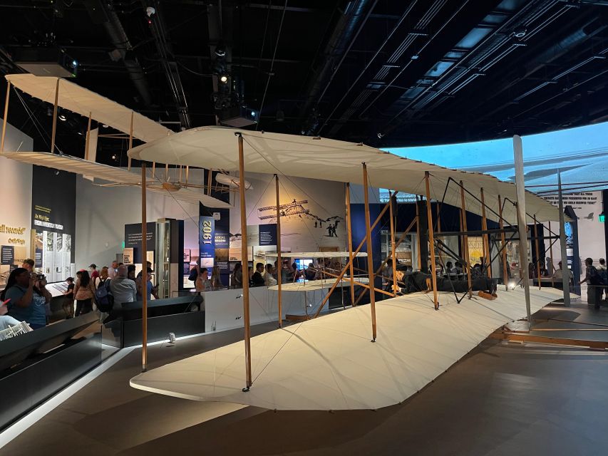 DC: Smithsonian Highlights Walking Tour with Air and Space - American History stop: the anthem flag, major presidents, and pop culture
