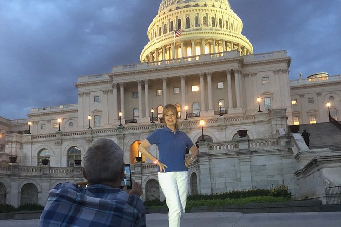 Discounted DC Night Tour With Magic LED- Snacks, LED Bracelets - White House exterior (plus a stop for context near the FBI headquarters)