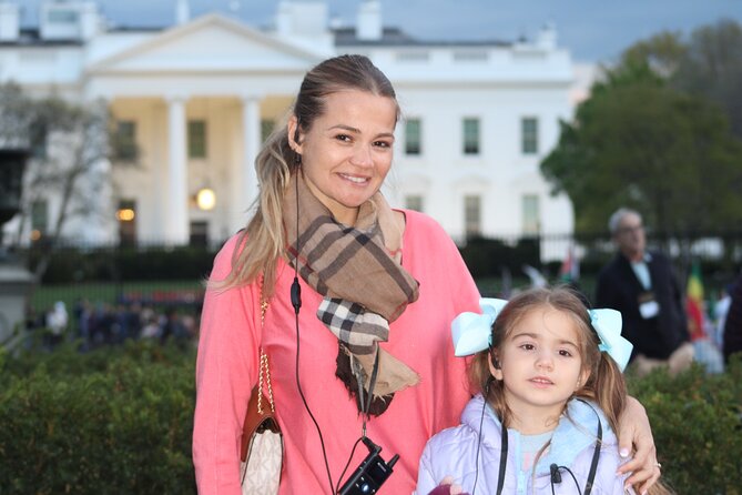 Discounted DC Night Tour With Magic LED- Snacks, LED Bracelets - Cherry blossom traditions, then Jefferson under the dome