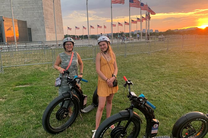 Epic Evening e-Scooter Tour - US Capitol Grounds: a Big-Name Start Without the Building Tour