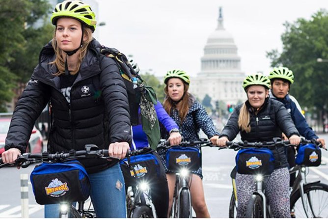 Monumental Electric Bike Tour - Meeting at 801 D St NW: smooth check-in beats chaos