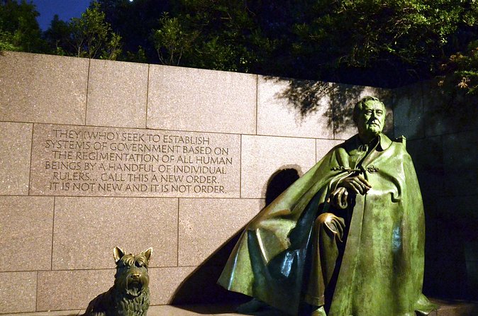 Monuments of DC Tour with Washington Monument or Museum Tickets - Washington Monument: Timed Entry That Makes or Breaks the Day