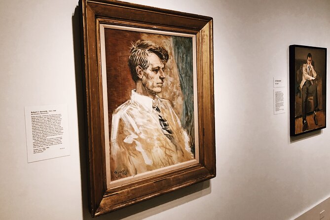 National Archives + National Portrait Gallery Tour 6ppl Max - The guide experience: stories that make details stick