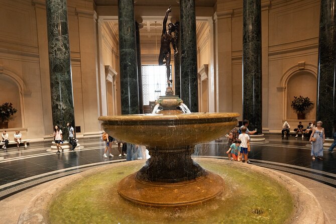 National Gallery of Art, American Art & Portrait Gallery Tour - Smithsonian American Art Museum: 30 Minutes of American Style