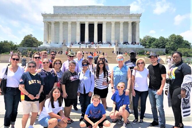 National Mall & Cherry Blossoms Tour with Optional Museum Tickets - Photo Stops at the U.S. Capitol and White House (What You Get and What You Don’t)