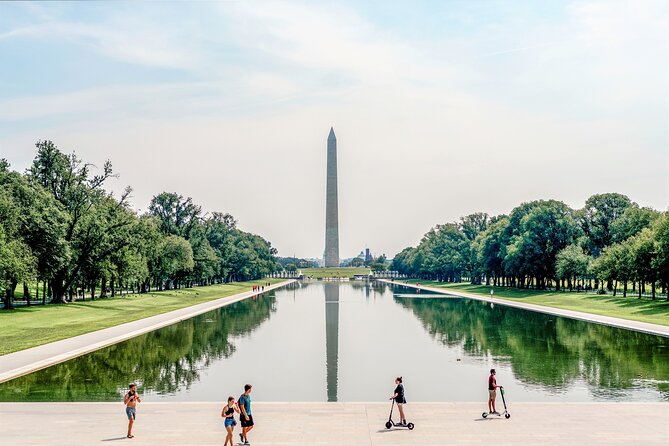 National Mall Tour with 10+ Stops, Boat Cruise, Entry Tickets - What the Tour Team Experience Can Feel Like