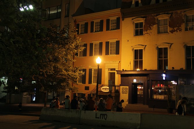 Night of Lincoln Assassination: from White House to Ford Theatre - The alley escape route: what to ask, and where you can walk after