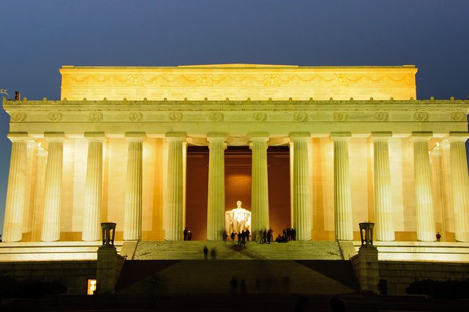 Night-Time City Tour of Washington DC - Getting On Board: Meeting at 400 New Jersey Ave NW and What to Expect