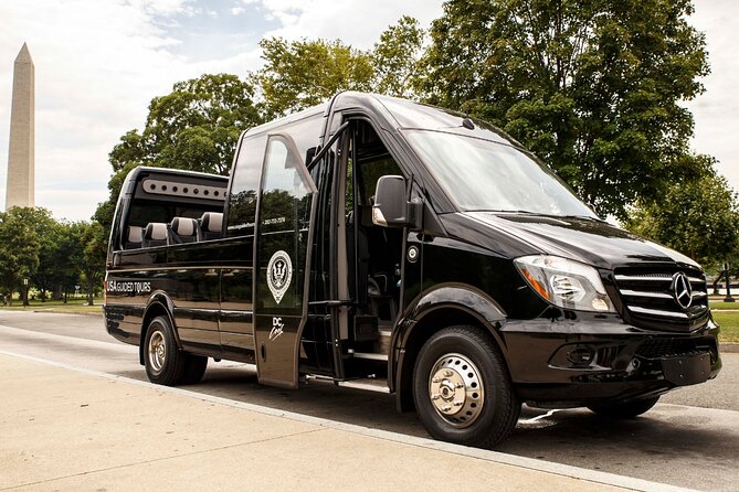 Open-Top or Glass-Top National Mall Bus Tour Plus Seasonal Cruise - The Lincoln Memorial and the memorial loop: short walks, big emotions