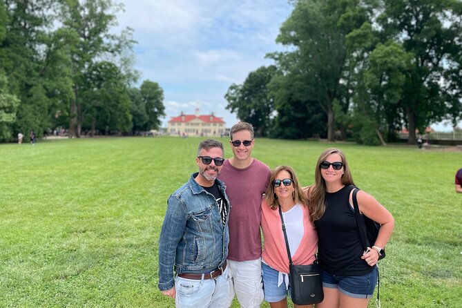 Private & Custom Guided City Tour of Washington DC - Getting picked up in DC (and where pickup doesn’t happen)