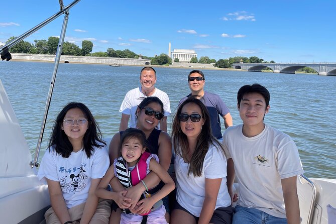Private Yacht Tour along Washington DC Waterfront - Half-day upgrade to the DC Wharf: when extra time helps