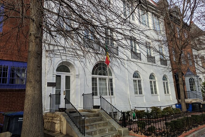 Residences of the Presidents Walking Tour: Dupont and Kalorama - Stop 1: Dupont Circle and the Roosevelt-to-FDR chain of intrigue
