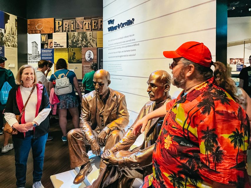 Smithsonian Air & Space Museum Guided Tour 8ppl Max - The route’s core storyline: from first powered flight to the Moon