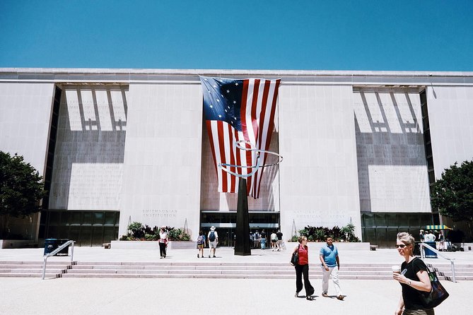 Smithsonian Museum of American History Semi-Private 8ppl Max - First Ladies Gowns: Fashion as a Political Record