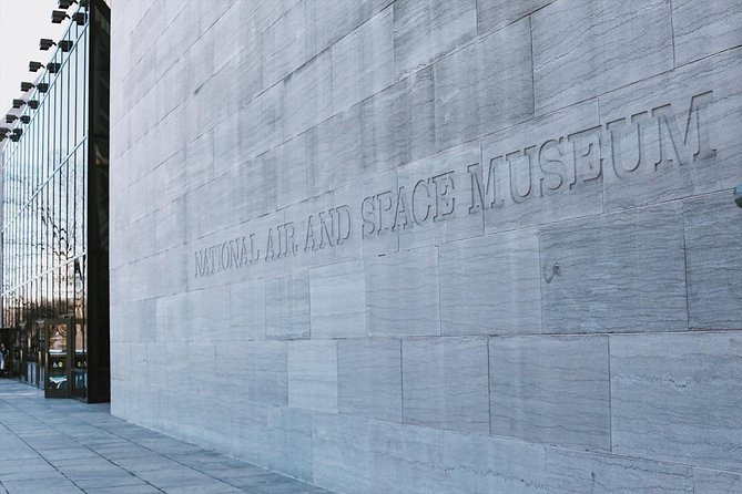 Smithsonian Natural History + Air and Space Museum Private Tour - A 5.5-hour Route Through Two Smithsonian Powerhouses