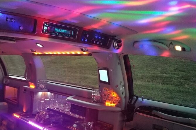 Stretch Limo Private Day & Night Custom Tours of Washington DC - The National Mall Loop: Holocaust, FBI, Mall, and Lincoln