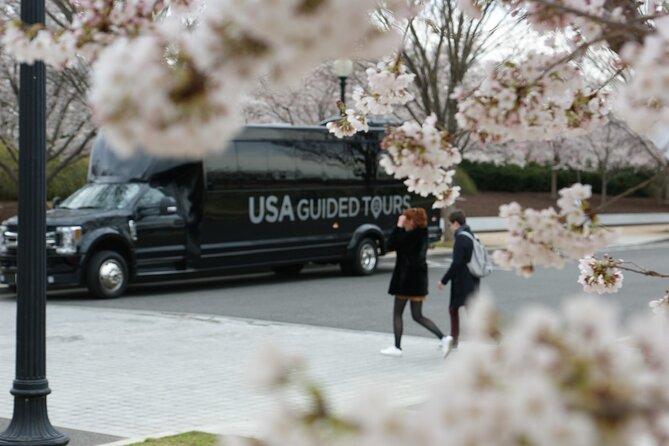 The DC Cherry Blossom Bus Tour with Tidal Basin Guided Walk - Key things to know before you go