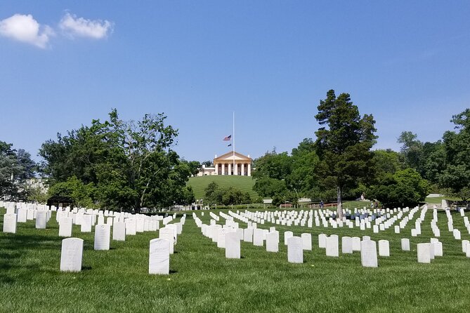 Veteran-Led Arlington National Cemetery Walking Tour - Stop 2: John F. Kennedy gravesite—how to look and what to notice