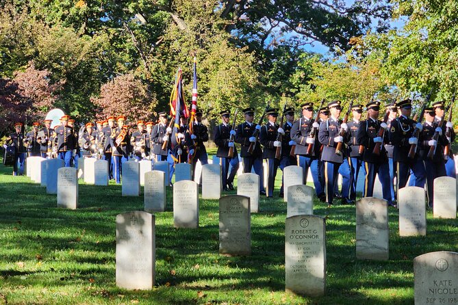 Veteran-Led Arlington National Cemetery Walking Tour - Stop 3: Arlington House and the meaning of Robert E. Lee