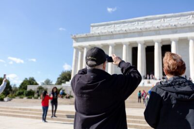 Washington, DC: African American History Tour & Museum Entry - Meeting at the U.S. Navy Memorial and Getting Oriented Fast