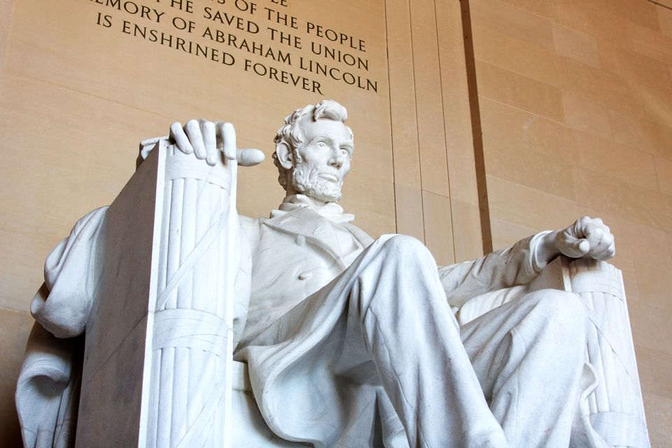 Washington DC: Bus Tour to the Highlights of the Capital - Martin Luther King Jr. Memorial: reflection time that’s actually guided