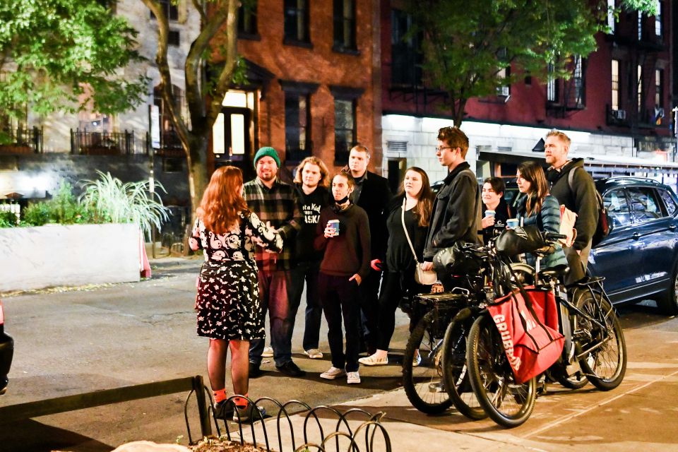 Washington DC: Ghosts Boos and Booze Haunted Pub Crawl - Cocktails, Mocktails, and Appetizers You Can Order Along the Way