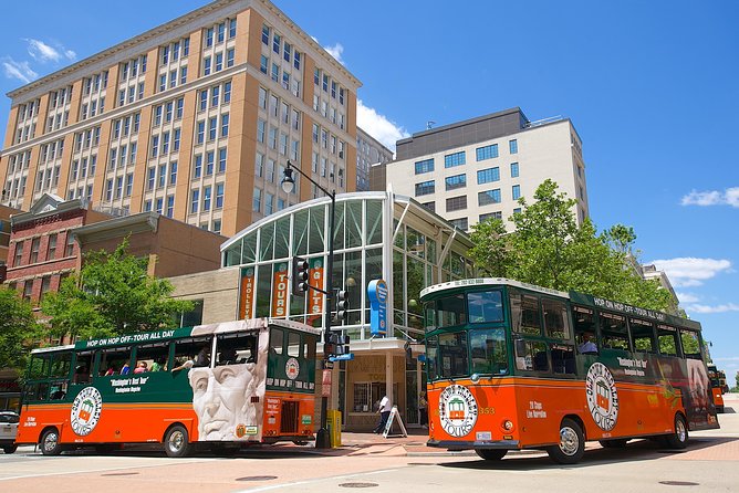 Washington DC Hop-On Hop-off Trolley Tour with 15 Stops - Comfort, Windows, and Winter Conditions