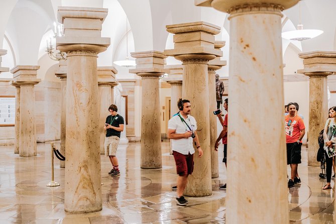 Washington DC in One Day: Guided Sightseeing Tour - The guide and driver factor: why the best part is often the narration