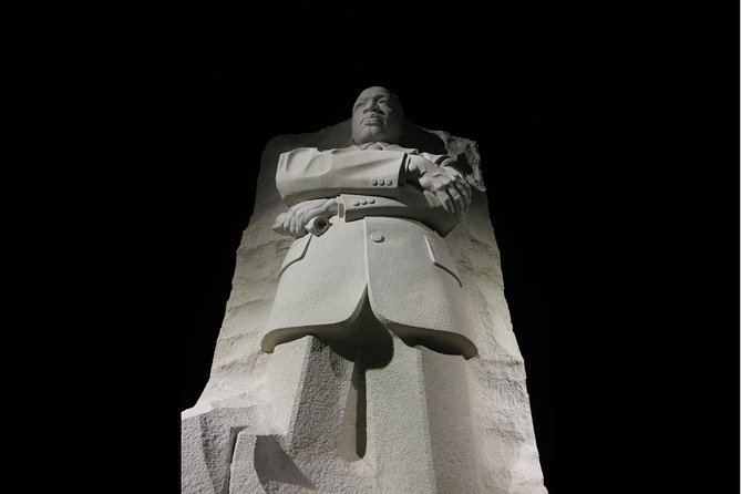 Washington DC Minibus City Night Tour - The Stops That Matter: White House to the National Mall (After Dark)