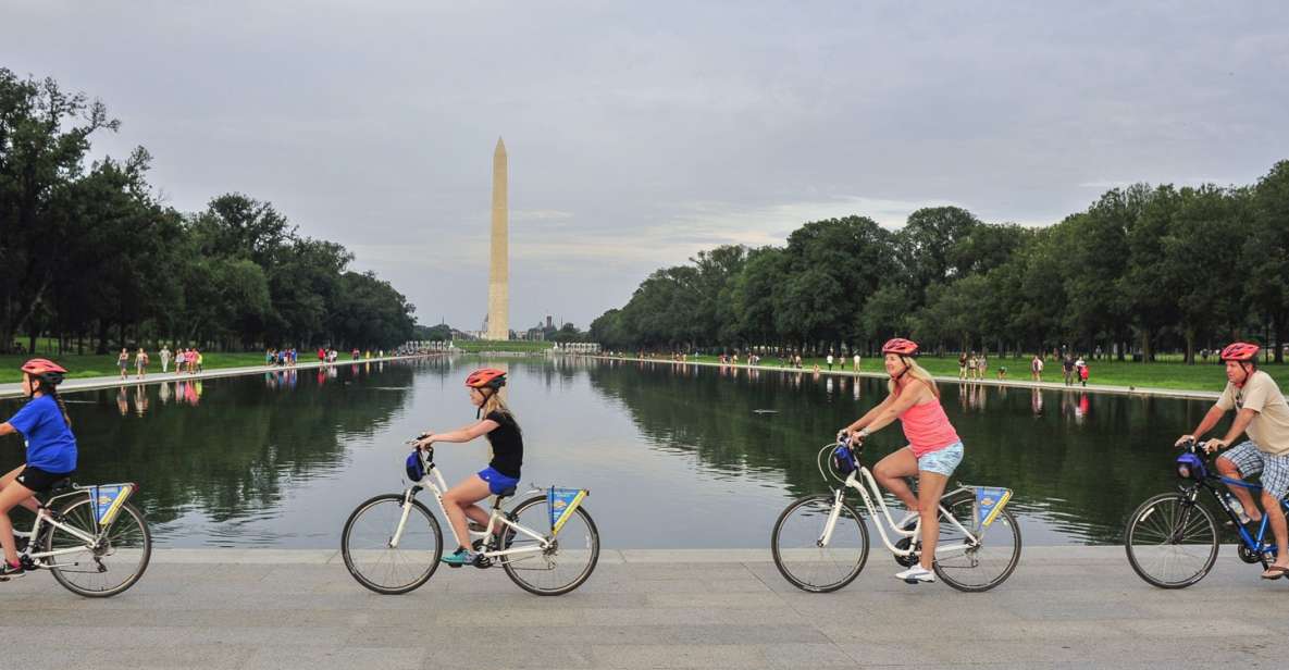 Washington DC: Monuments and Memorials Bike Tour - Washington Monument and the Smithsonian Castle Finish: A Strong Landing Point