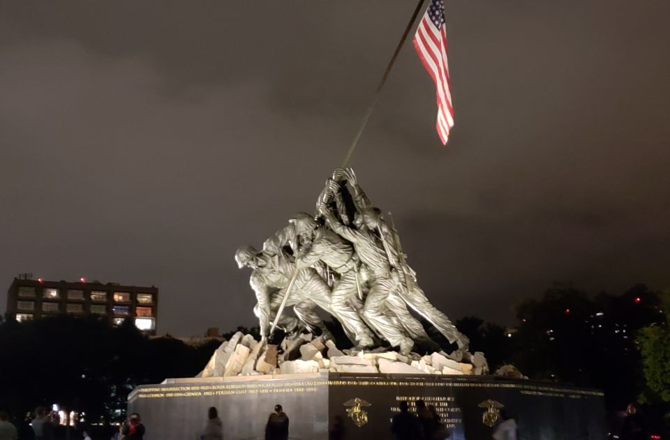 Washington DC: Monuments by Moonlight Nighttime Trolley Tour - Key things I’d circle before you go
