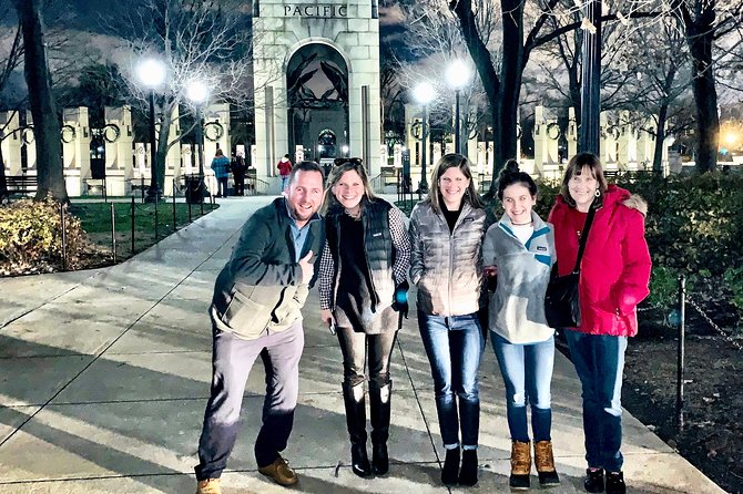 Washington DC Narrated City Tour - World War II Memorial: Allies, Axis, and a Big Emotional Scale