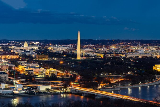 Washington DC Political Scandals and True Crime Night-Time Tour - Pacing, Group Size, and Guide Tone: The Stuff That Changes the Mood